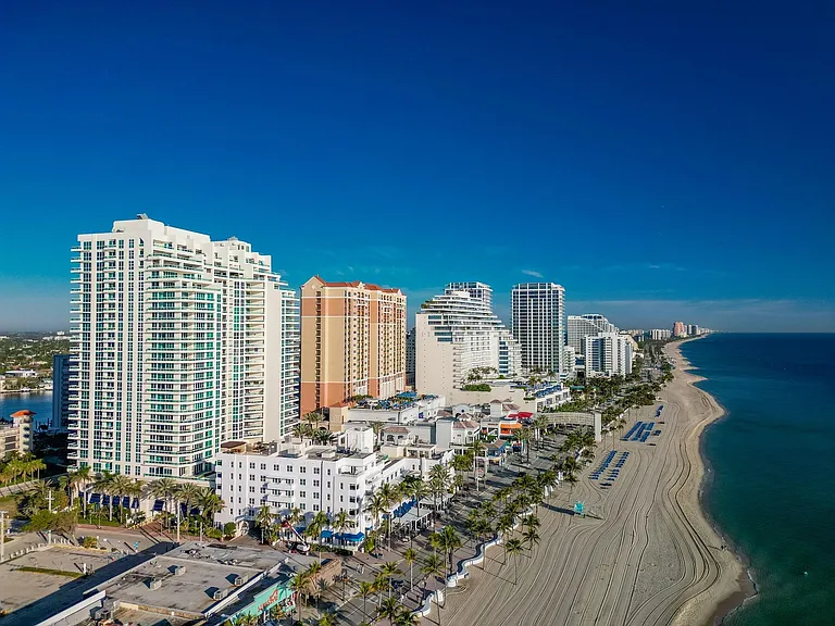 101 S Fort Lauderdale Beach Blvd #2106 — Photo 32