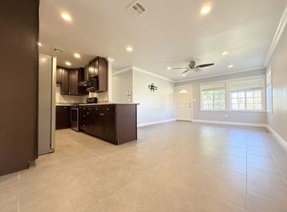 6660 Charlesworth Ave, North Hollywood, CA 91606