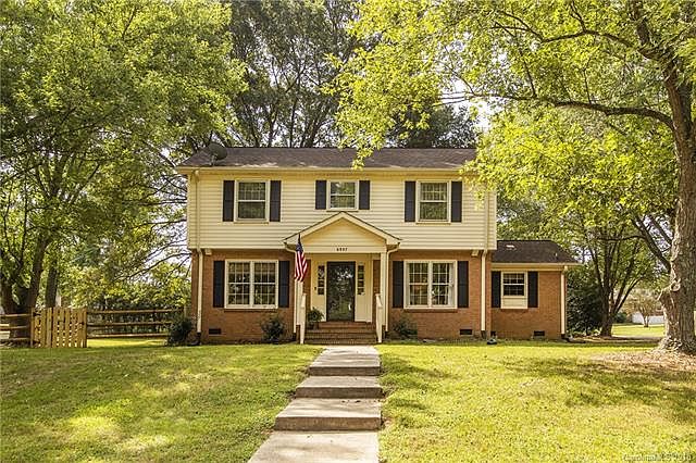 1st image of 6937 Old Forge Dr