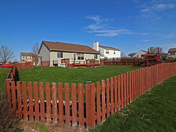 4th image of 510 Greenhill Dr