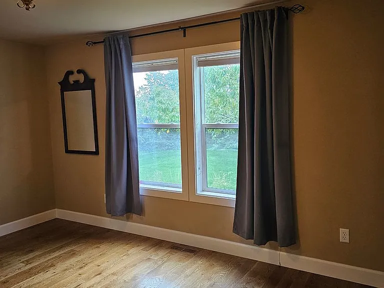 882 Canyon Park Ave — Photo 17