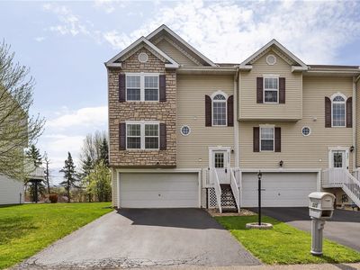 525 Ten Point Ln, Cranberry Township, PA, 16066