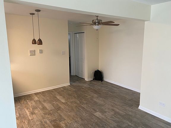 5th image of 8333 Captons Ln APT 303