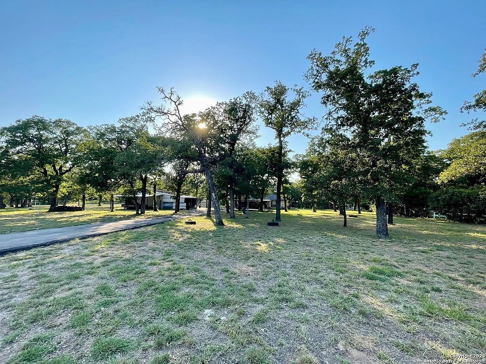 1st image of 550 MILL OAK LN