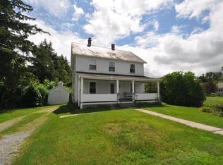 102 School St, Manchester Center, VT 05255
