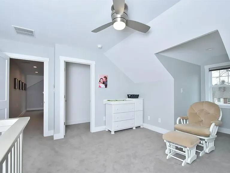 530 Chinoe Rd — Photo 37