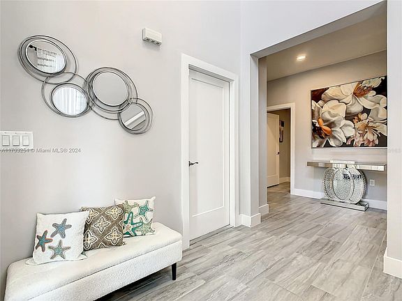 3rd image of 1130 Arisha Dr