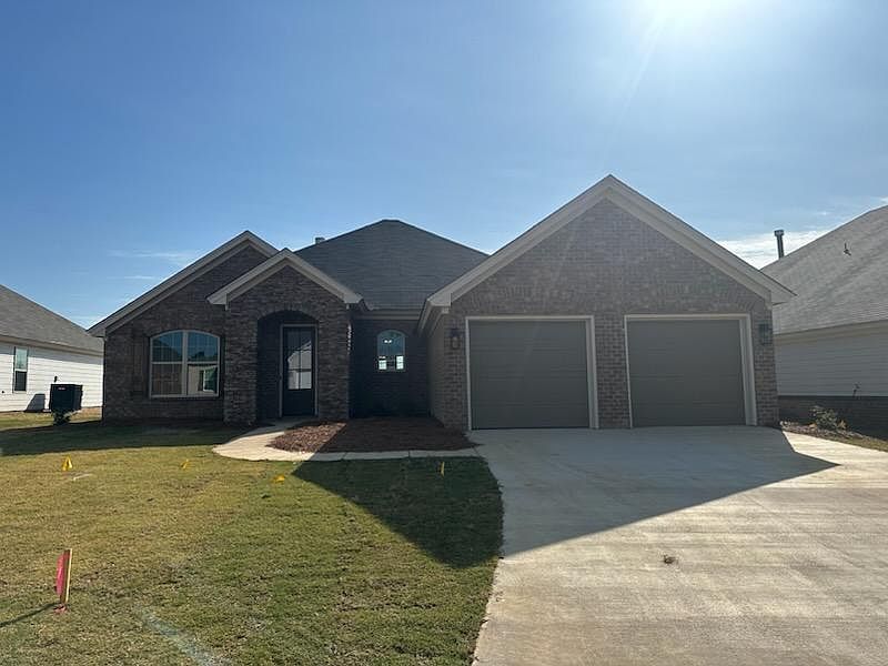 Front of Home with 2 Car Garage