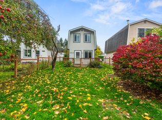 2013 Wilson Ave, Bellingham, WA 98225