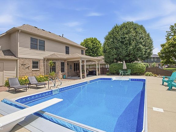 5th image of 7814 Santolina Dr
