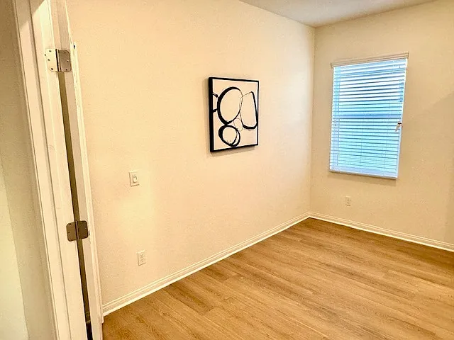 7716 Caroline Marie Ct — Photo 16