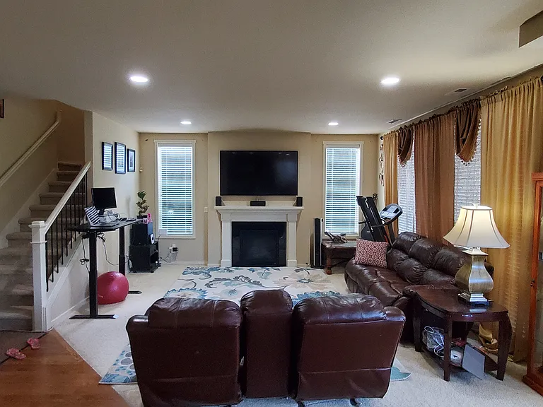 21712 39th Dr SE — Photo 11