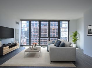 649 S Wells St, Chicago, IL 60607