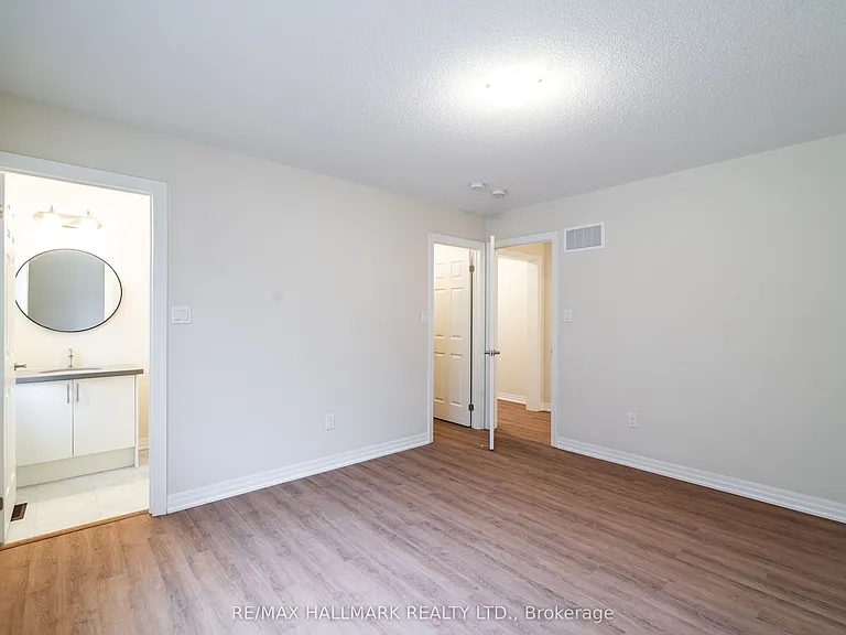 19 Stennett Dr — Photo 21
