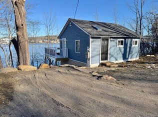 30 Ferry Rd, Prospect, ME 04981