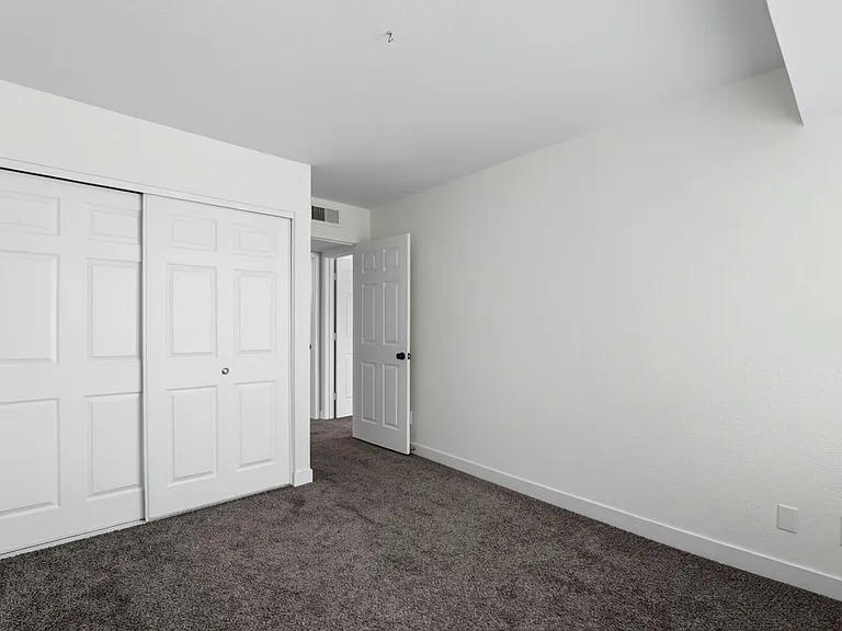 2040 S Longmore #47 — Photo 18
