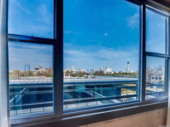 831 S FLORES ST #2313, San Antonio, TX 78204