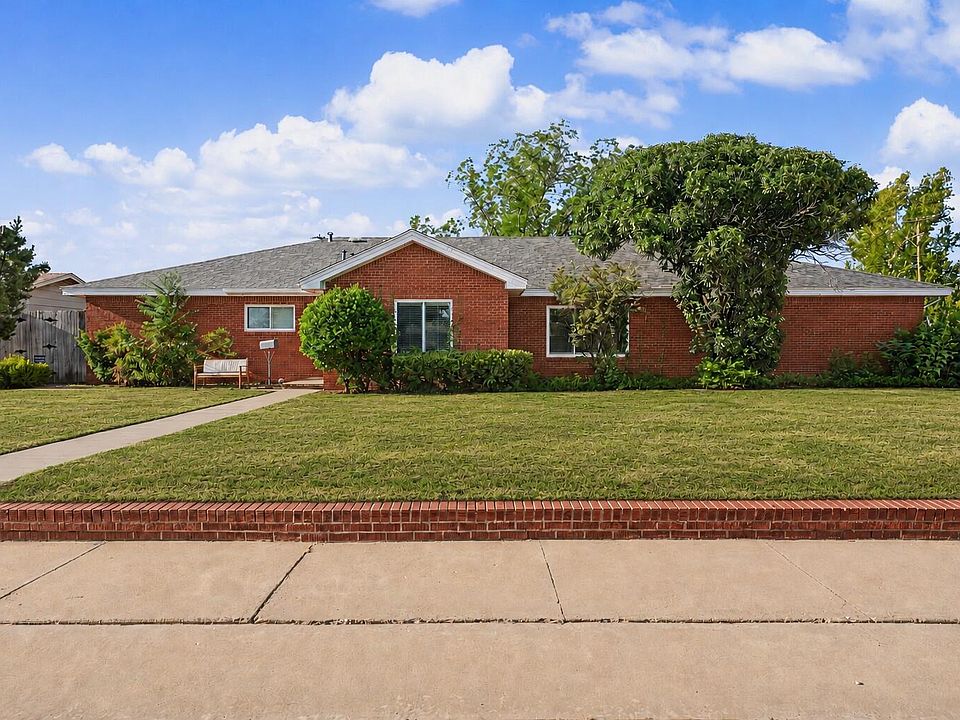 1st image of 4831 10th St