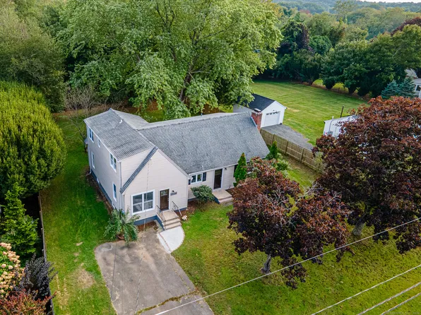 78 New Road, Madison, CT 06443