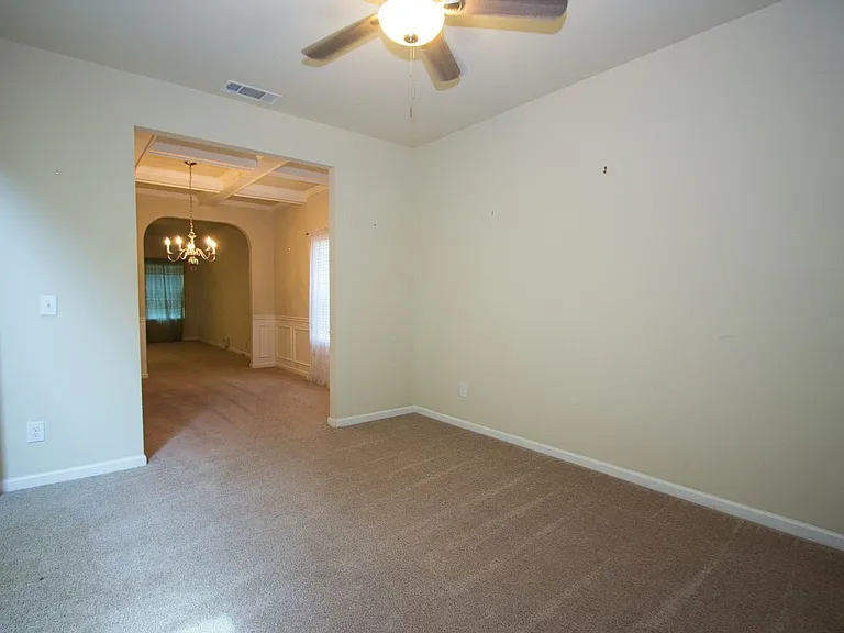 793 Kaitlyn Dr — Photo 7