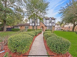 710 Magic Oaks Dr, Spring, TX 77388