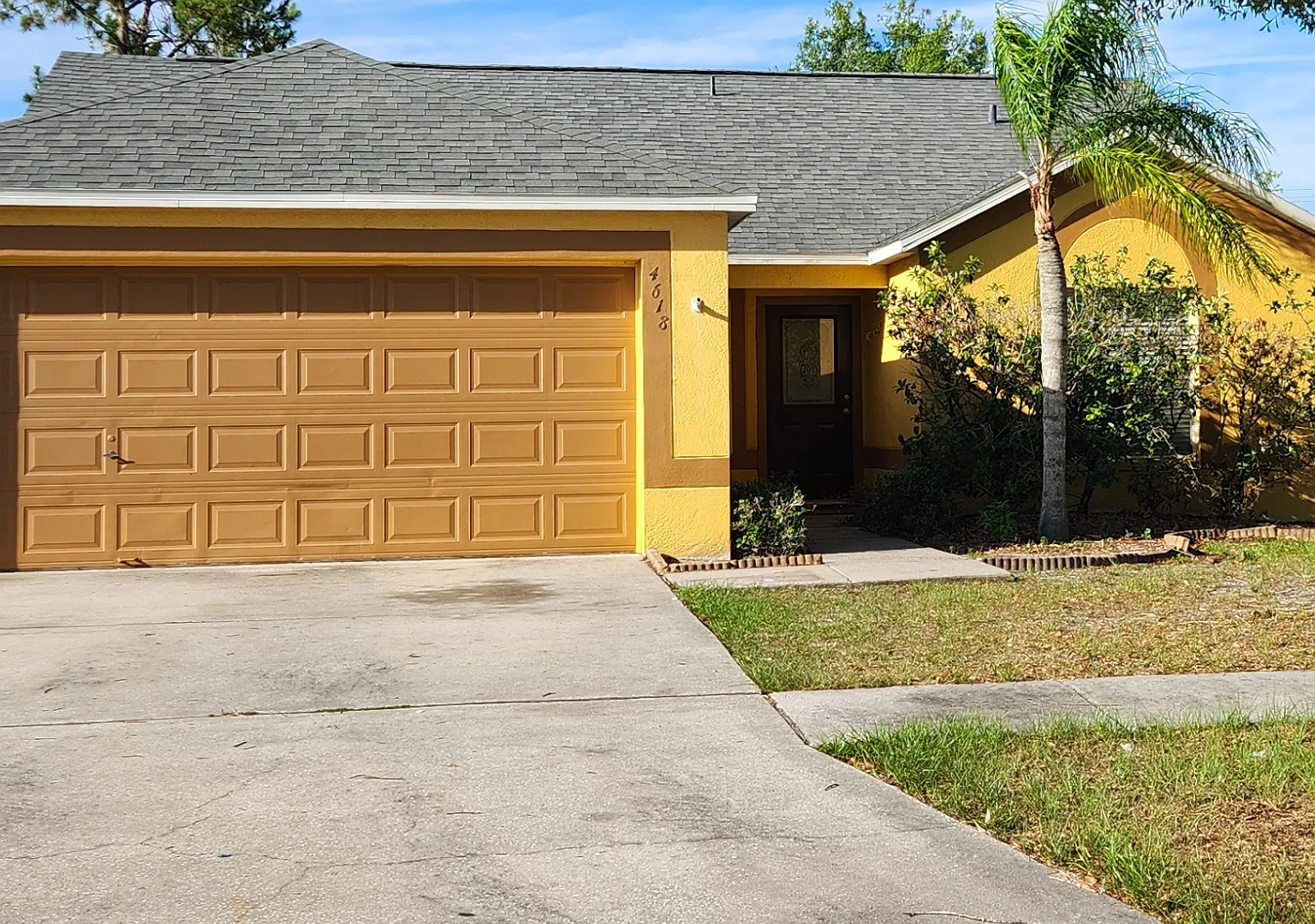 4 bed, 1485 sqft, $1,975 — Photo 1
