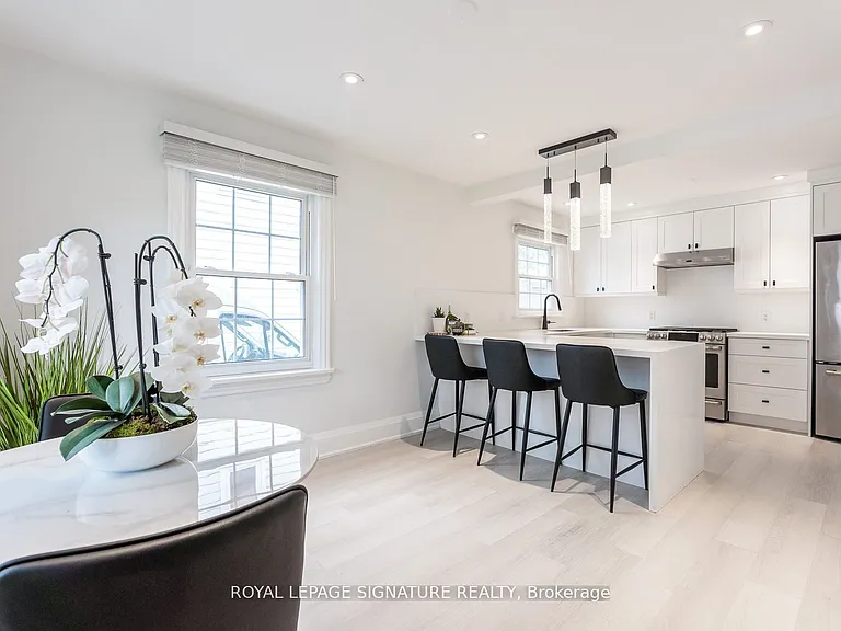 437 Watson Ave — Photo 15