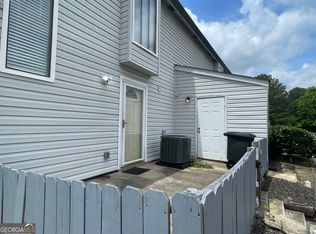 237 Country Club Dr, Jonesboro, GA