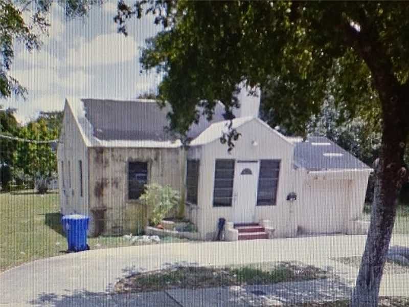1st image of 748 NW 51st St