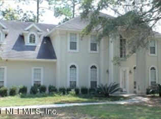 2367 Hawkcrest Dr E, Saint Johns, FL 32259