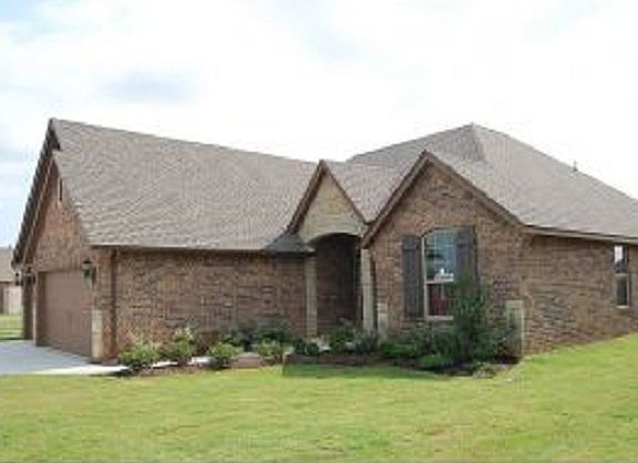 2nd image of 17513 Murcielgo Ct
