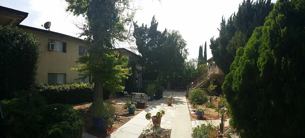 6439 Shirley Ave — Photo 4