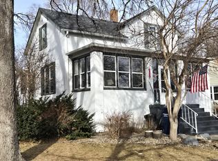 302 E Wynoka St, Pierre, SD 57501