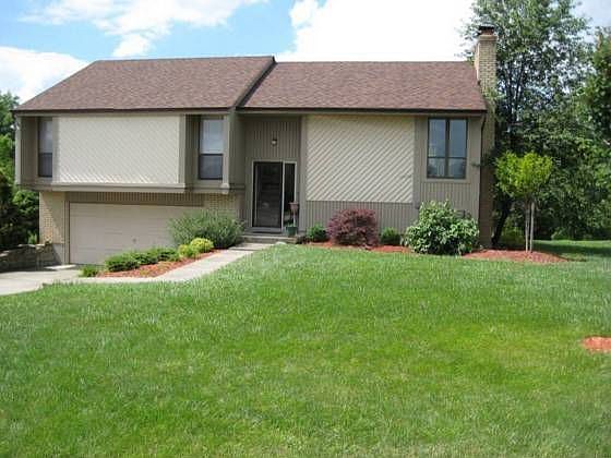 1st image of 19707 Alpine Dr