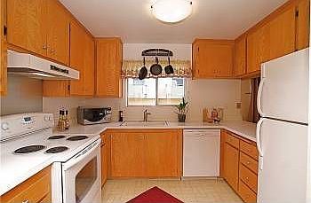 3rd image of 50 Via Belardo APT 15