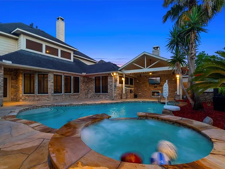 Hot tub and pool have smart controller via phone app.