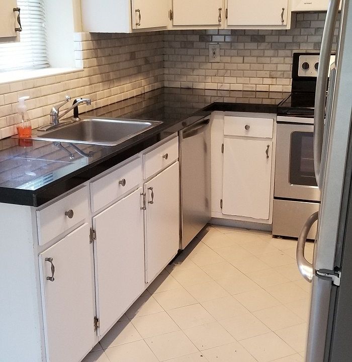 1st image of 75 Greenway Close Side Lf Floor 1