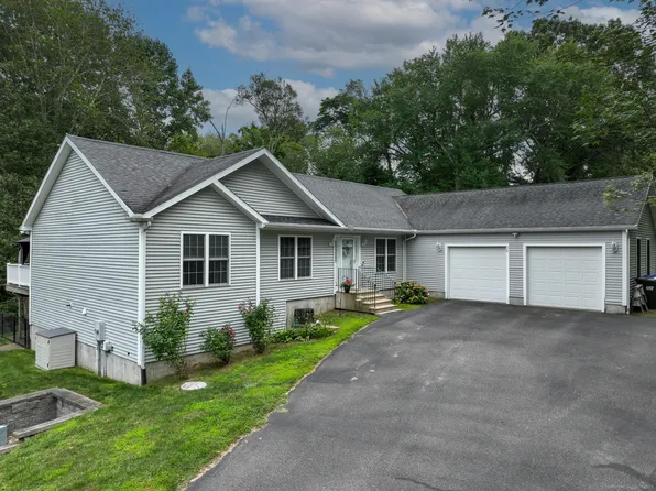 36 Whittaker Lane, Groton, CT 06340