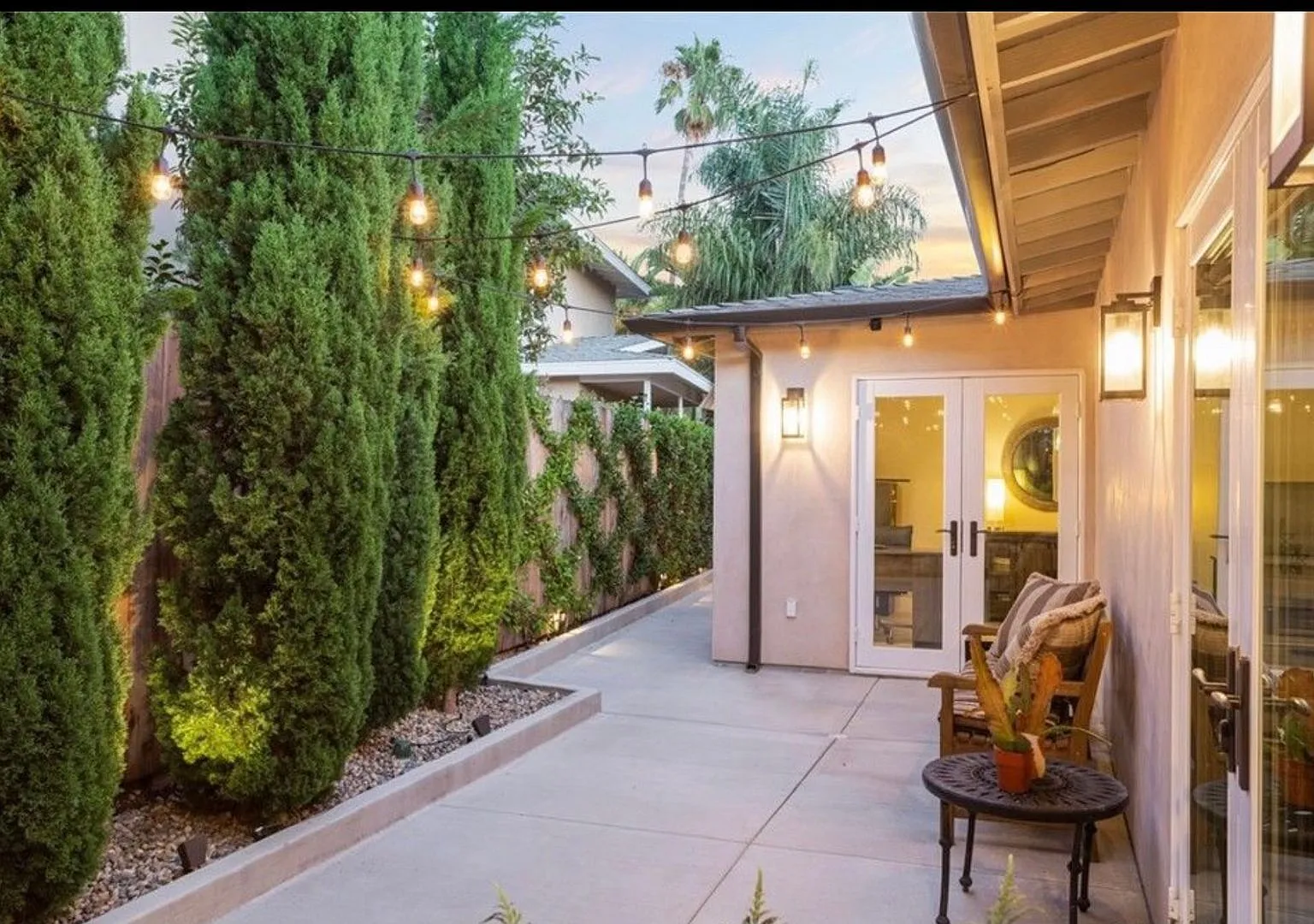 Furnished Vacation Beach House- 30 Days Or More Minimum — Photo 4