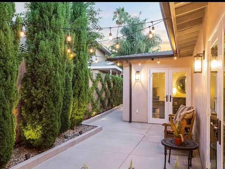 250 Avenida Monterey Gorgeous Furnished — Photo 4