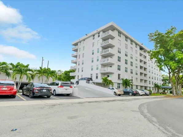 6000 NE 22nd Way APT 7D, Fort Lauderdale, FL 33308