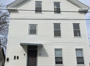 35 Dexter St FLOOR 3, Woonsocket, RI 02895