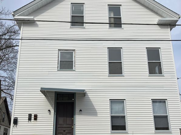 35 Dexter St FLOOR 3