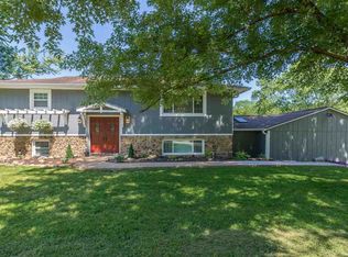 9393 E Woodview Dr, Bloomington, IN