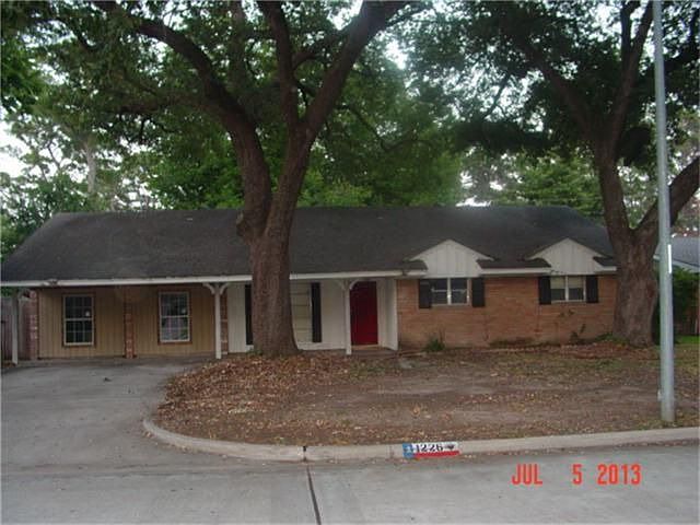 1st image of 1226 Shadeland Dr
