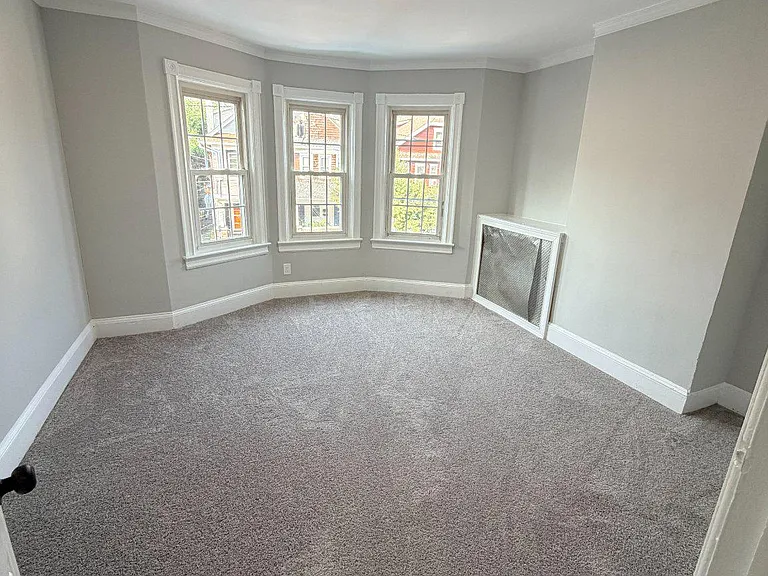 648 Edgewood Ave — Photo 14