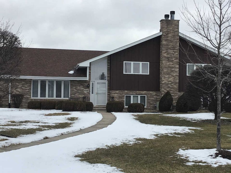 1st image of 10446 Lynn Dr