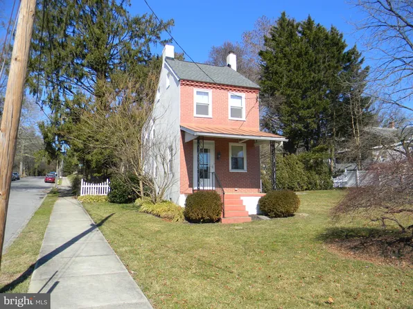 105 Lincoln St, Kennett Square, PA 19348