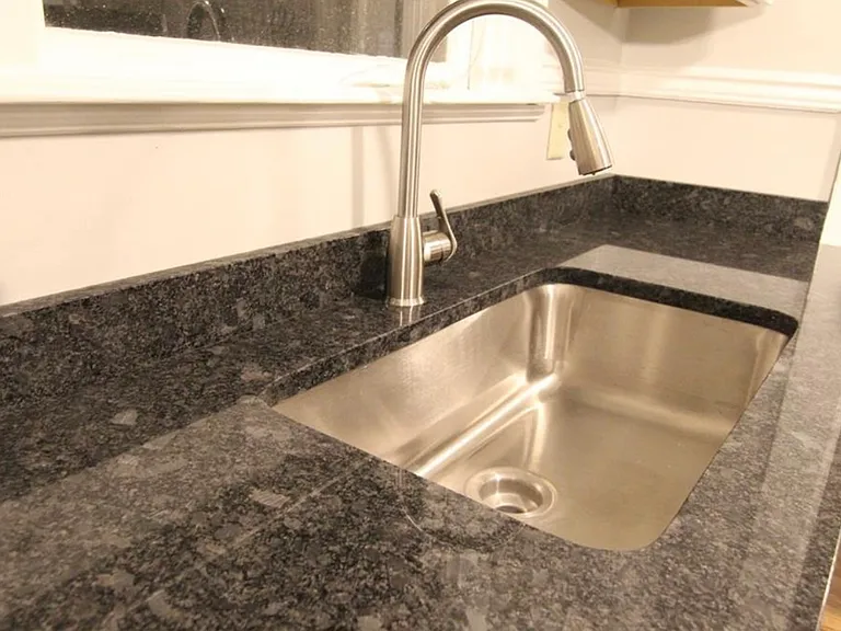 16 Radcliffe Ave #2 — Photo 4