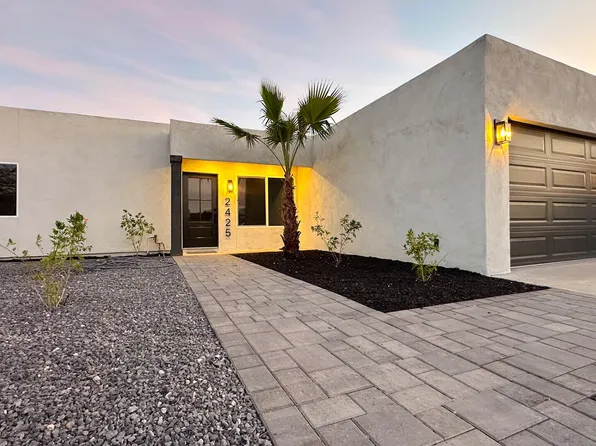 2425 E INVERNESS Avenue, Mesa, AZ 85204